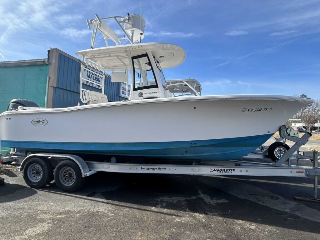 2021 Sea Hunt 255 Ultra
